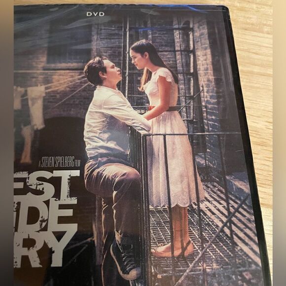 West Side Story Brand New DVD Directed by Steven Spielberg - Picture 13 of 13